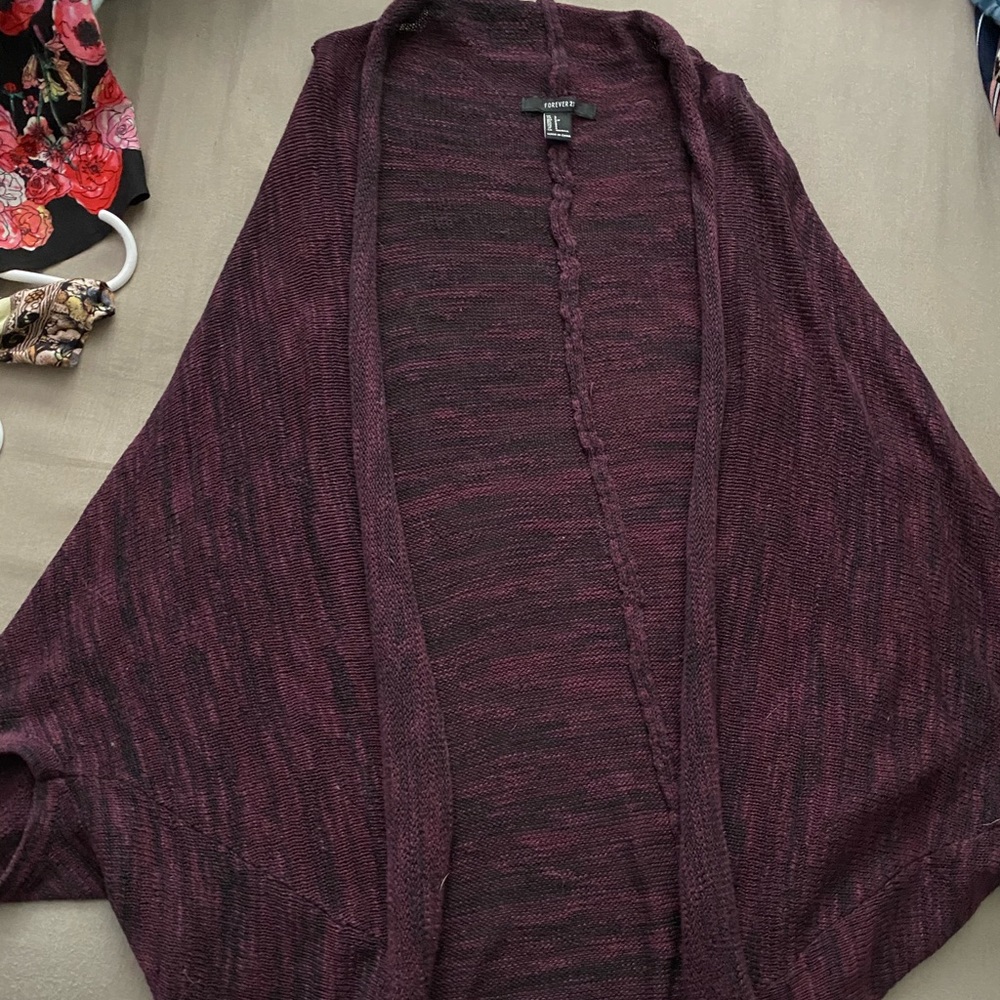 Baggy sweater/cardigan
